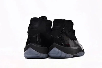 Air Jordan 11 Cap n Gown